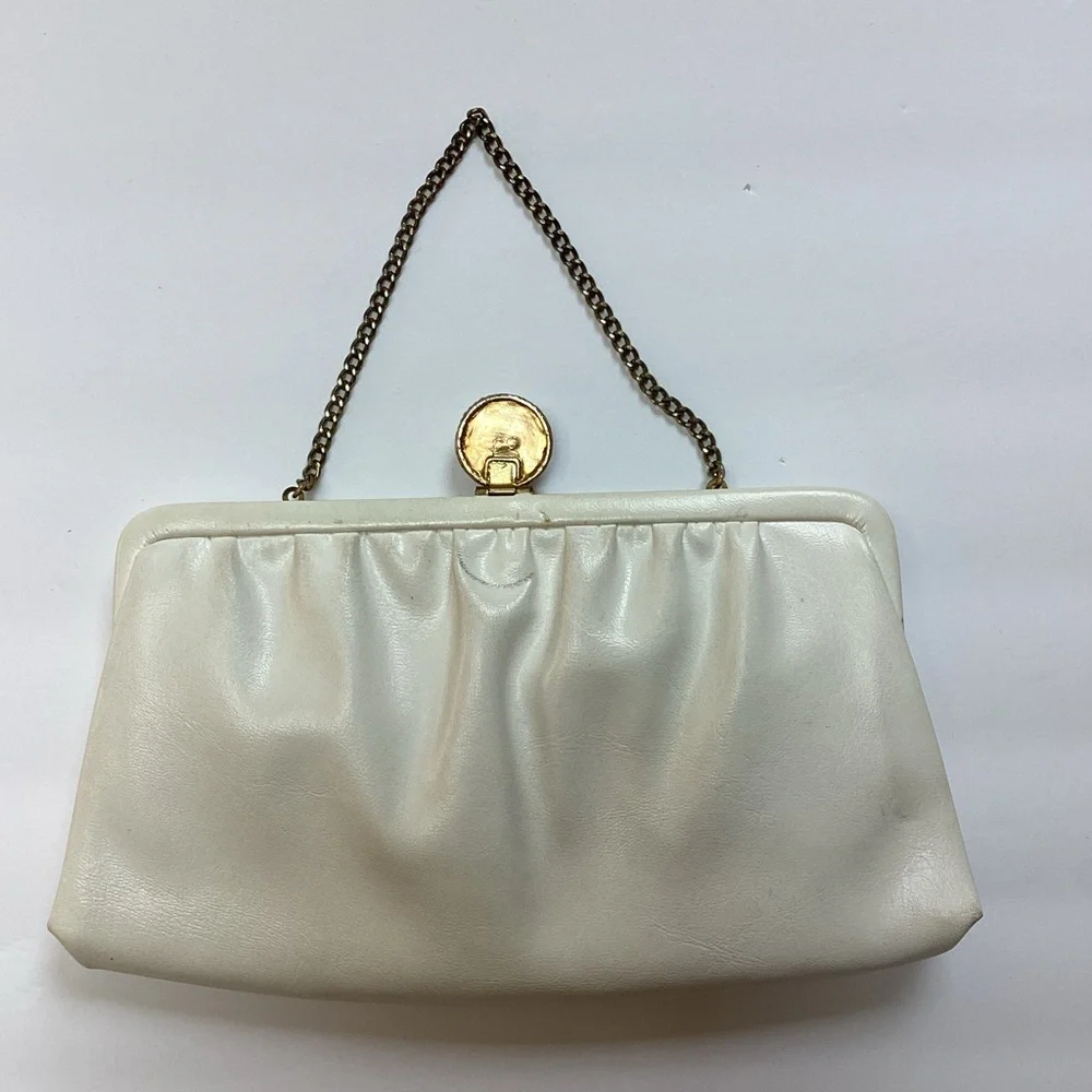 Vintage White Pleated Leather Clutch with‎ Chain Strap